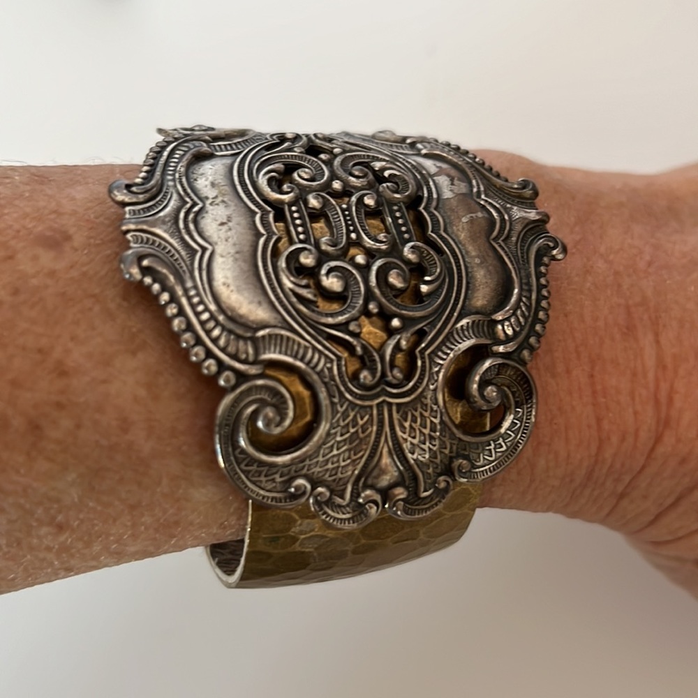Beautiful Cuff Bracelet - Picture 6 of 6